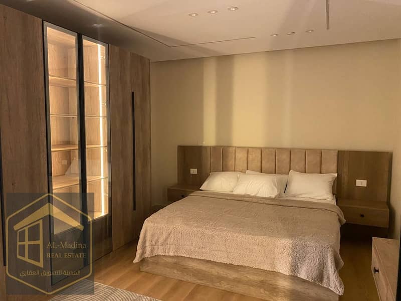 4 WhatsApp Image 2024-11-28 at 11.29. 28 PM. jpeg