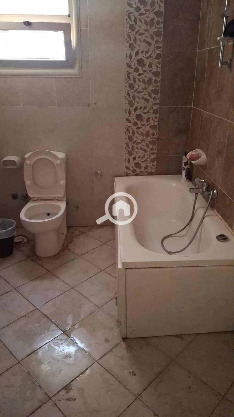 3 ee570746-6480-412d-b55d-accbb650270c. jpeg