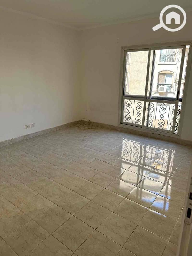 6 ce88c0f9-0f81-4404-83bb-ab32941c7d48. jpg