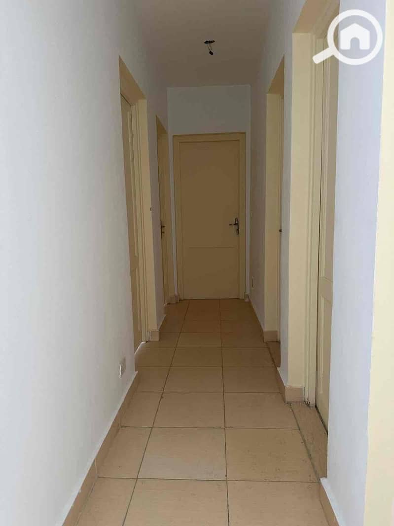 11 fc274bc4-fea2-4fdf-bbe3-0de6718ea8fd. jpg