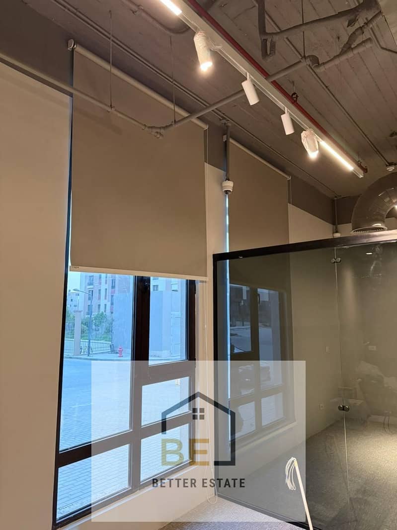 4 WhatsApp Image 2025-10-15 at 10.33. 57 AM. jpeg