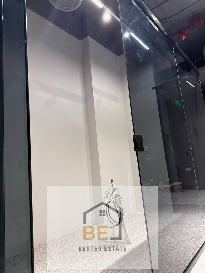 5 WhatsApp Image 2025-10-15 at 10.33. 58 AM. jpeg