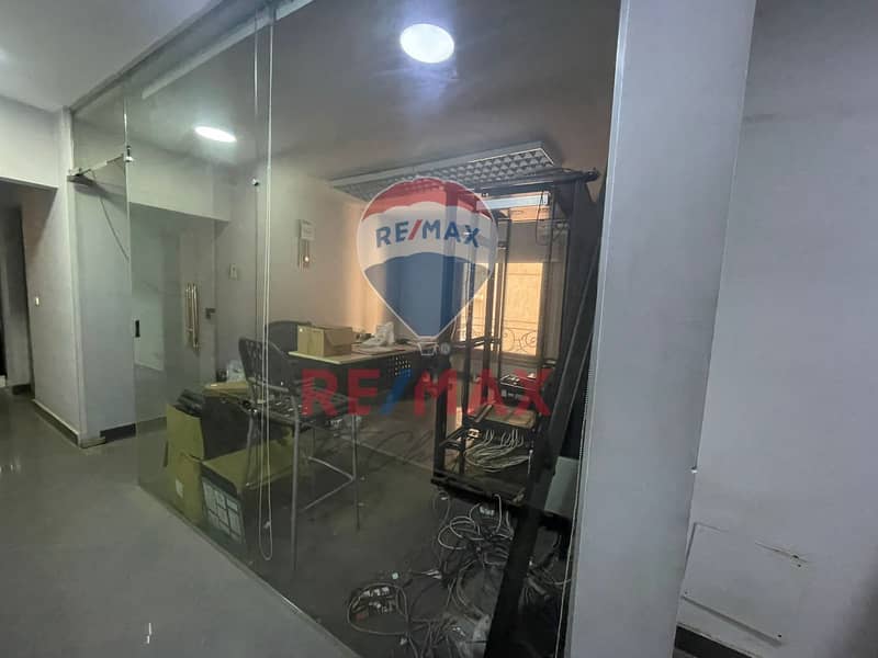 12 WhatsApp Image 2025-10-20 at 3.00. 48 PM (1). jpeg