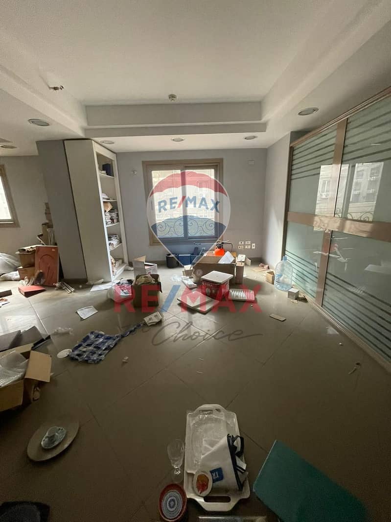 26 WhatsApp Image 2025-10-20 at 3.00. 43 PM. jpeg