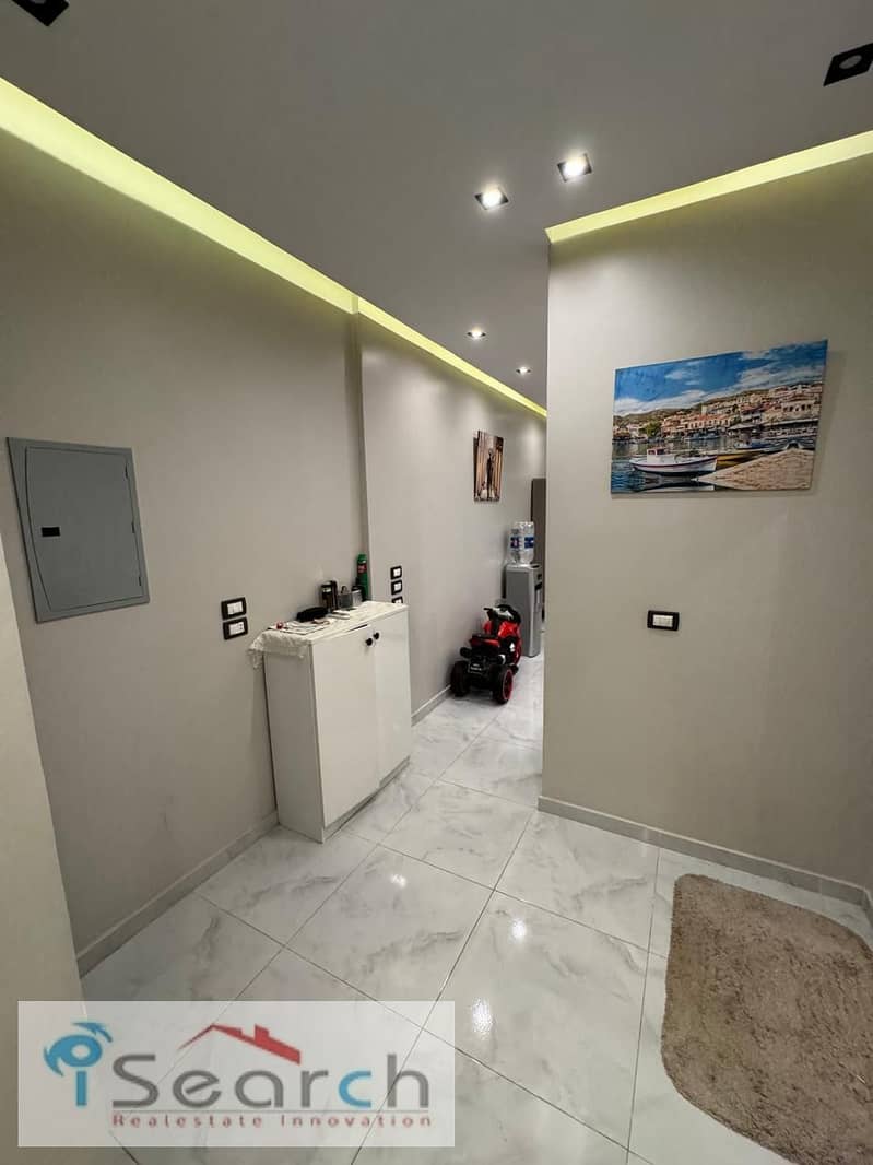 14 WhatsApp Image 2025-10-16 at 16.22. 59_c46df33f. jpg