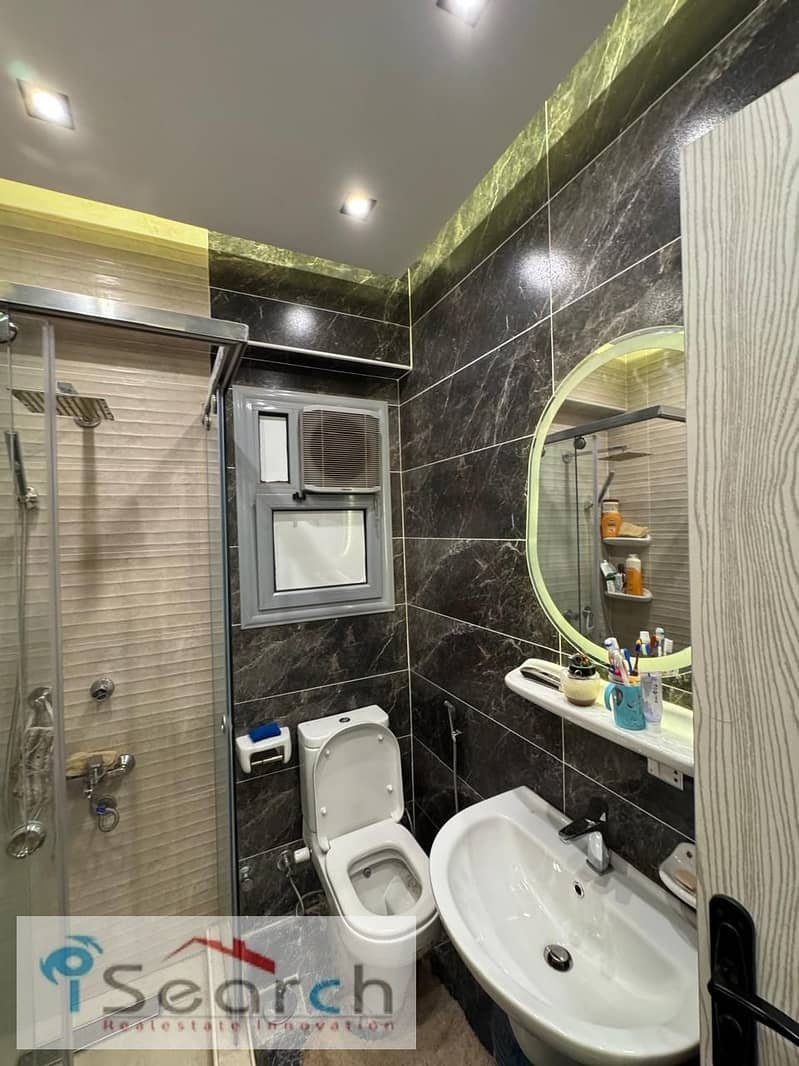 15 WhatsApp Image 2025-10-16 at 16.22. 57_83b715da. jpg