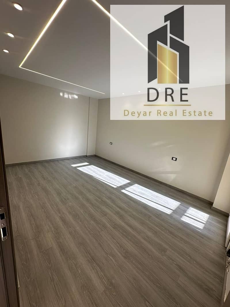 13 aaccf803-1763-4dc7-95ea-09a5d3c31d58. jpg