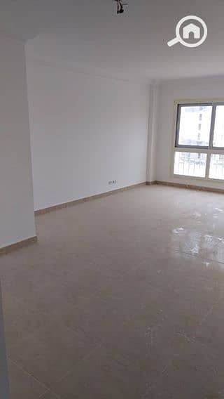 4 Bedroom Apartment for Sale in Madinaty, Cairo - 50996742_2102951439759173_2492266747596374016_n. jpg