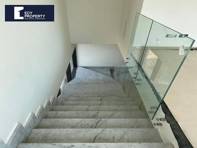 8 07e81631-0015-4eba-a728-9444f21b2341. jpg