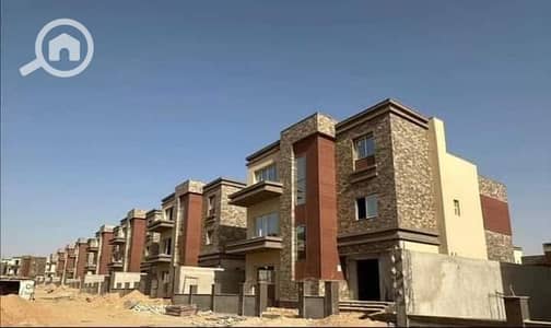 3 Bedroom Townhouse for Sale in New Cairo, Cairo - 79e7d5c7-6c4c-4f73-a5cc-108614ed460d. jpeg