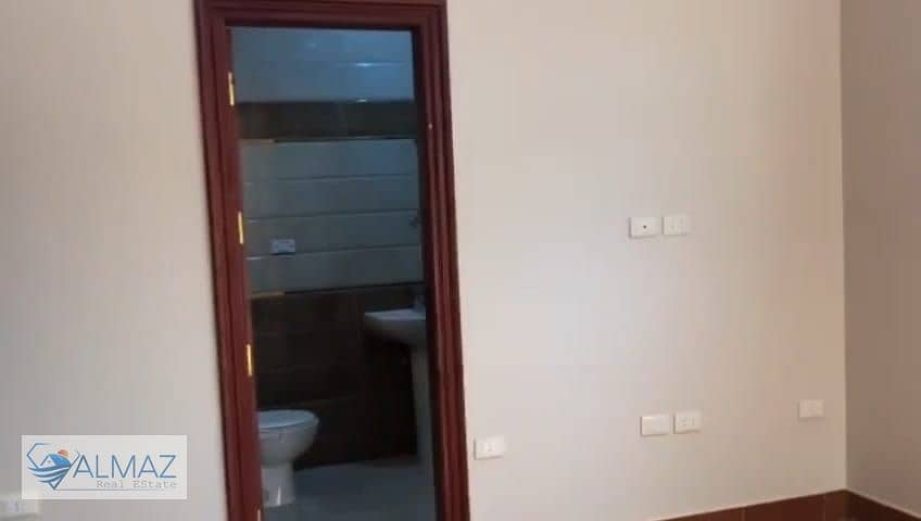 7 WhatsApp Image 2025-10-20 at 3.12. 32 PM (4). jpeg