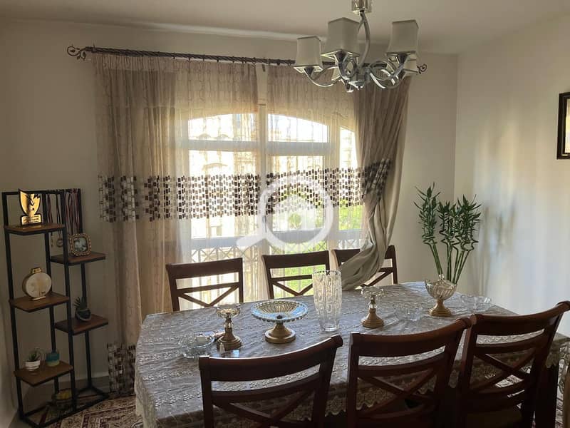 2 366e0bd0-33c4-48fa-838f-7a61dba31263. jpg