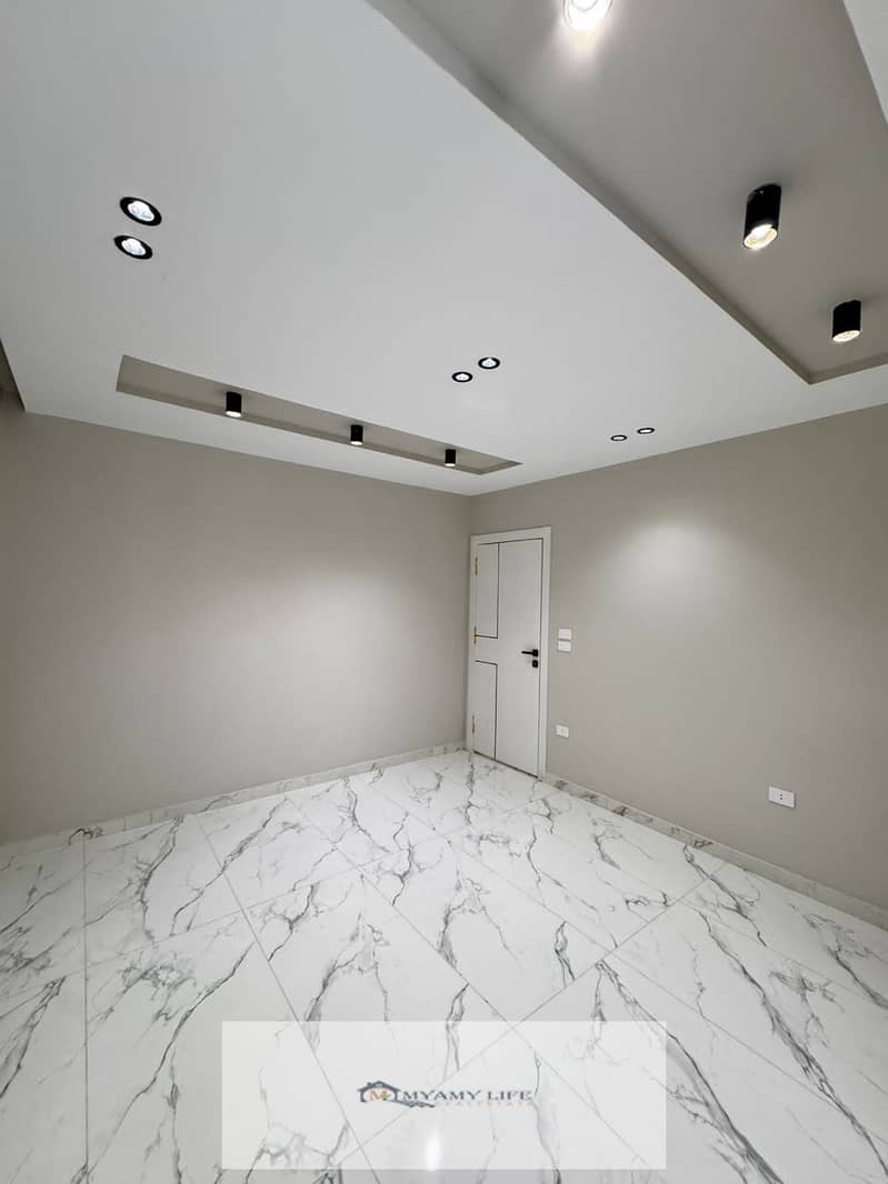 7 WhatsApp Image 2025-10-20 at 2.51. 17 PM (1). jpeg