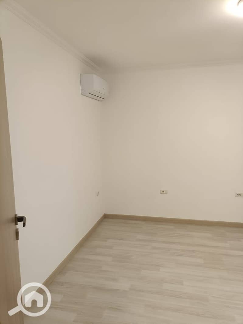 25 WhatsApp Image 2025-10-20 at 2.31. 58 PM (2). jpeg