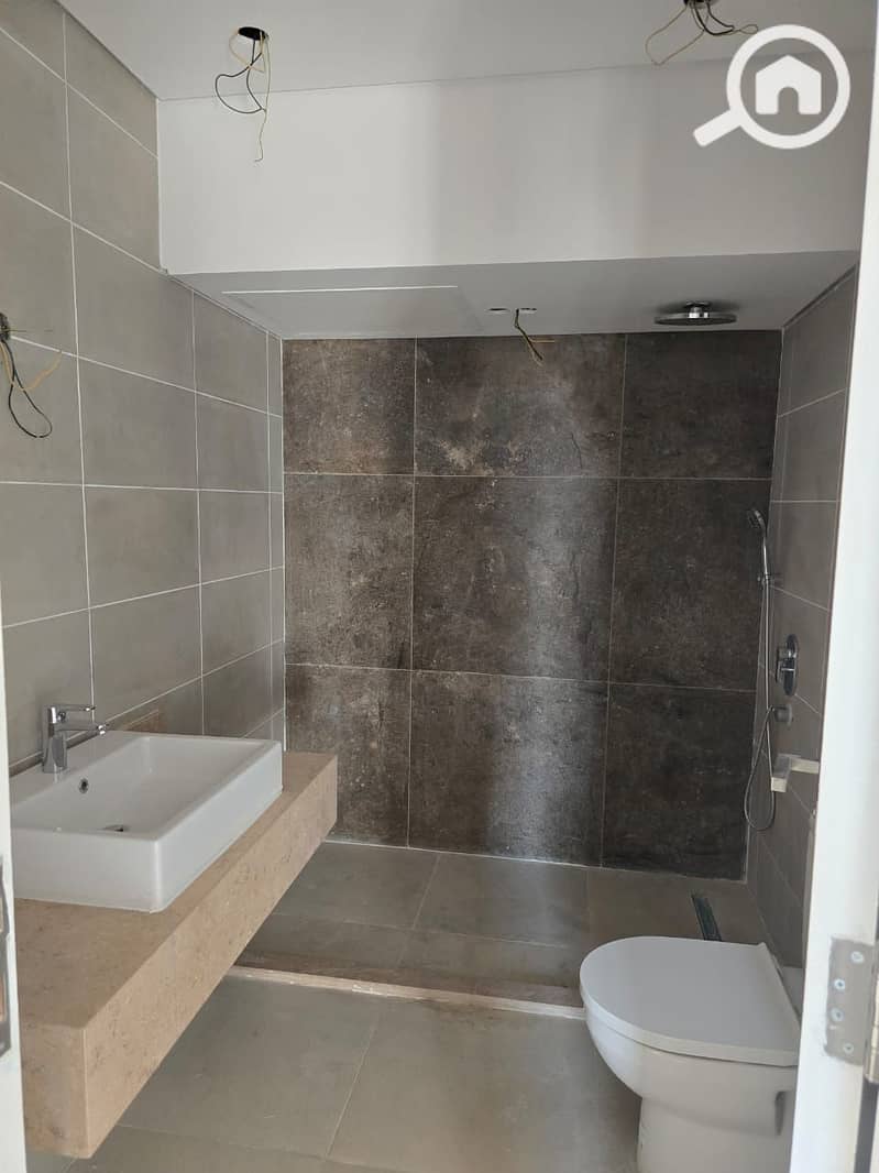 12 IMG-20251013-WA0033. jpg