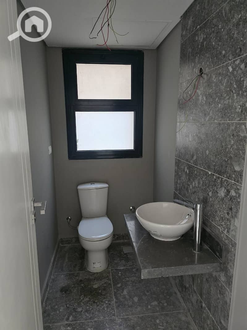 13 IMG-20251013-WA0034. jpg