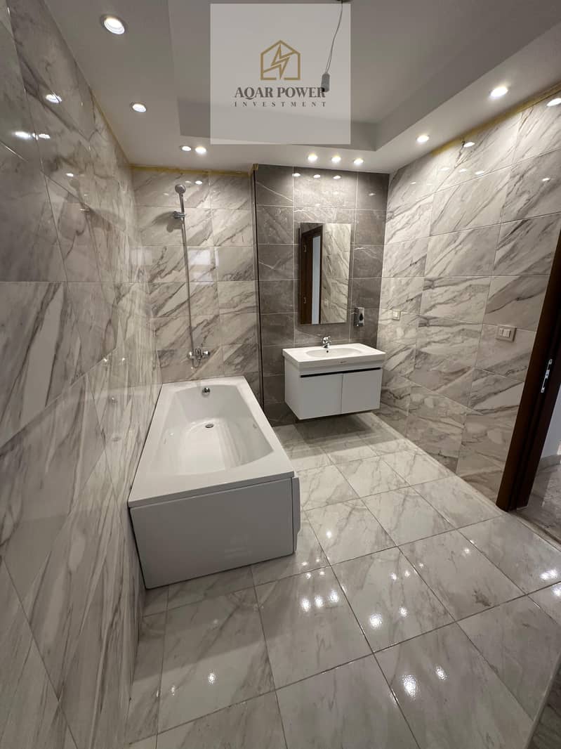 3 WhatsApp Image 2025-09-24 at 3.42. 59 PM (3). jpeg