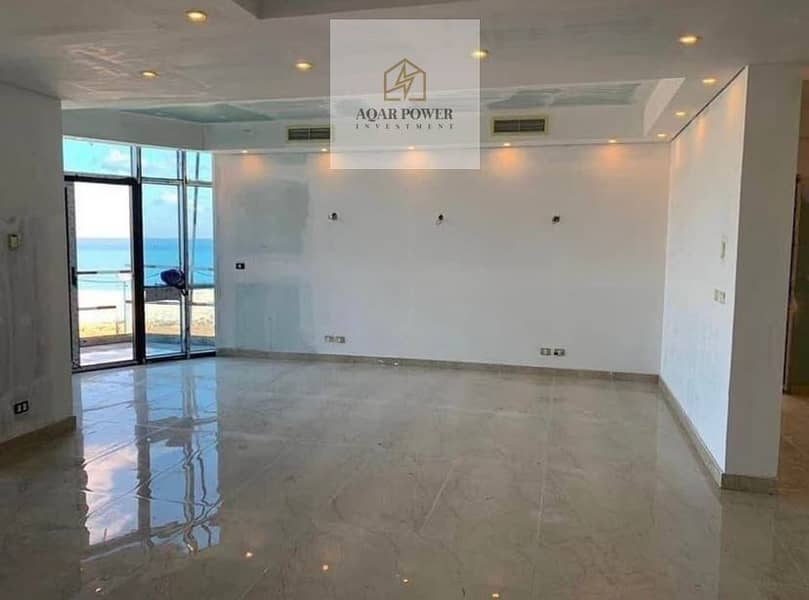 12 WhatsApp Image 2025-07-06 at 21.34. 01_d01a6405. jpg