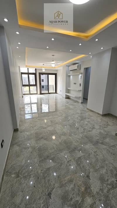 3 Bedroom Flat for Sale in Hadayek October, Giza - 23906500-67b8-4e8c-a2cb-34bf0b66fdf3. jpeg