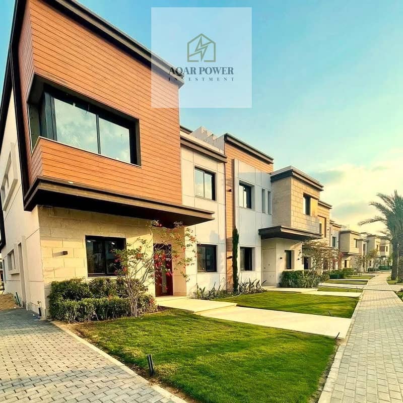 9 bd96efb7-c000-45fb-8184-3fc831c39ea0. jpeg