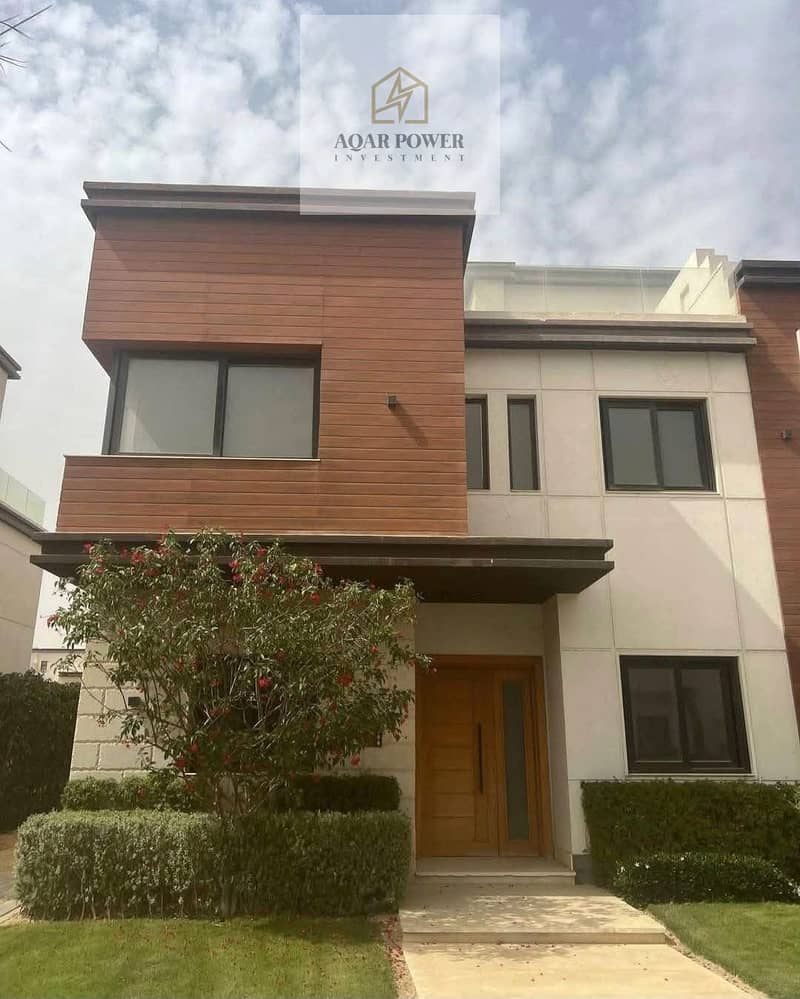 4 fea30c8d-e9ca-42b4-9d8b-2e62972042ae. jpeg