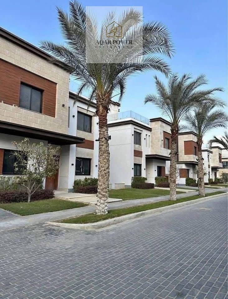 13 19883f9b-8fb0-4bbe-8987-9a1759f1c659. jpeg