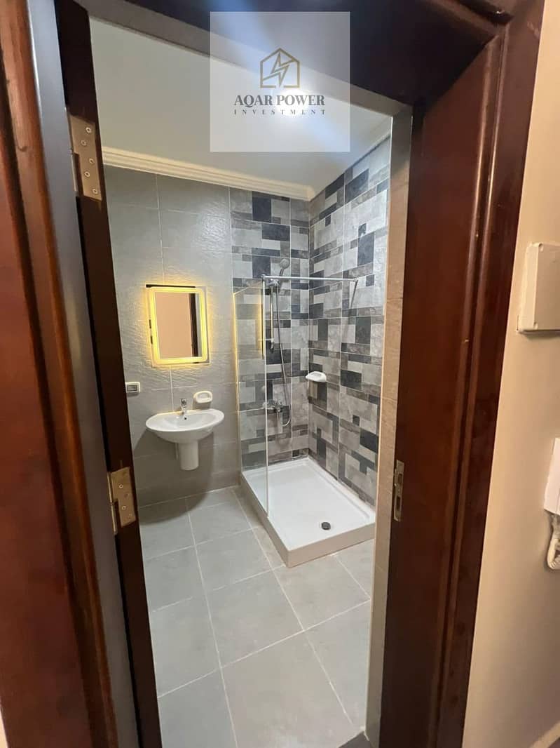 4 0f73ab74-0040-4c3a-aef6-99d0dd6f0aea. jpeg