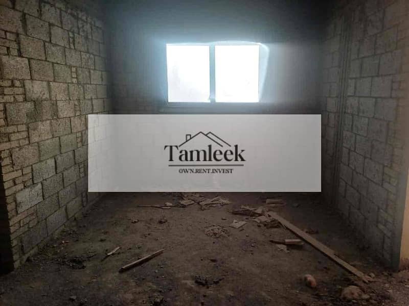 4 35e31f21-e9da-455a-a8d0-7590b86d4cbb. jpg