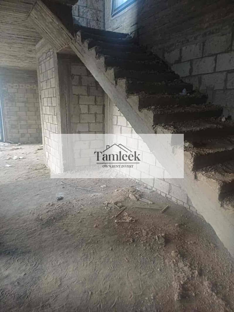 7 28472896-a39c-43a5-ace9-68d49eb4b78d. jpg