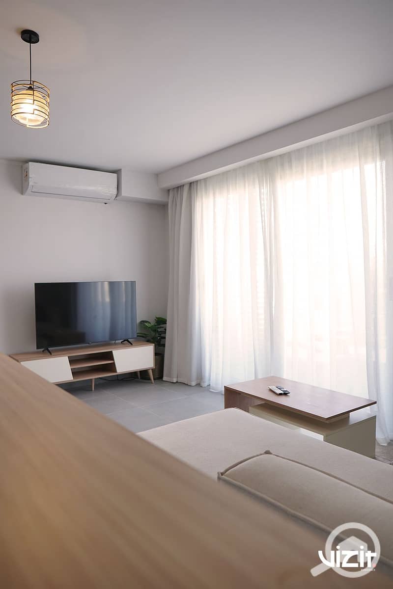 4 Artboard 1 copy 4. png