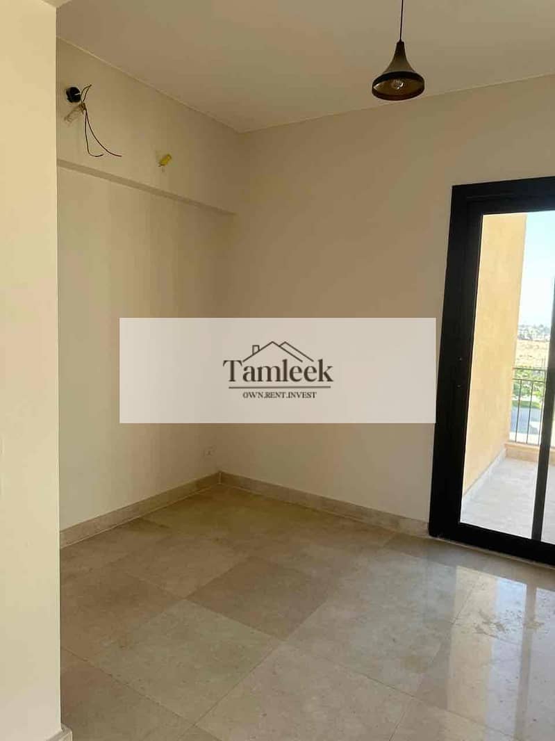 3 deffab5d-1021-4d4b-9b37-909f09038867. jpg