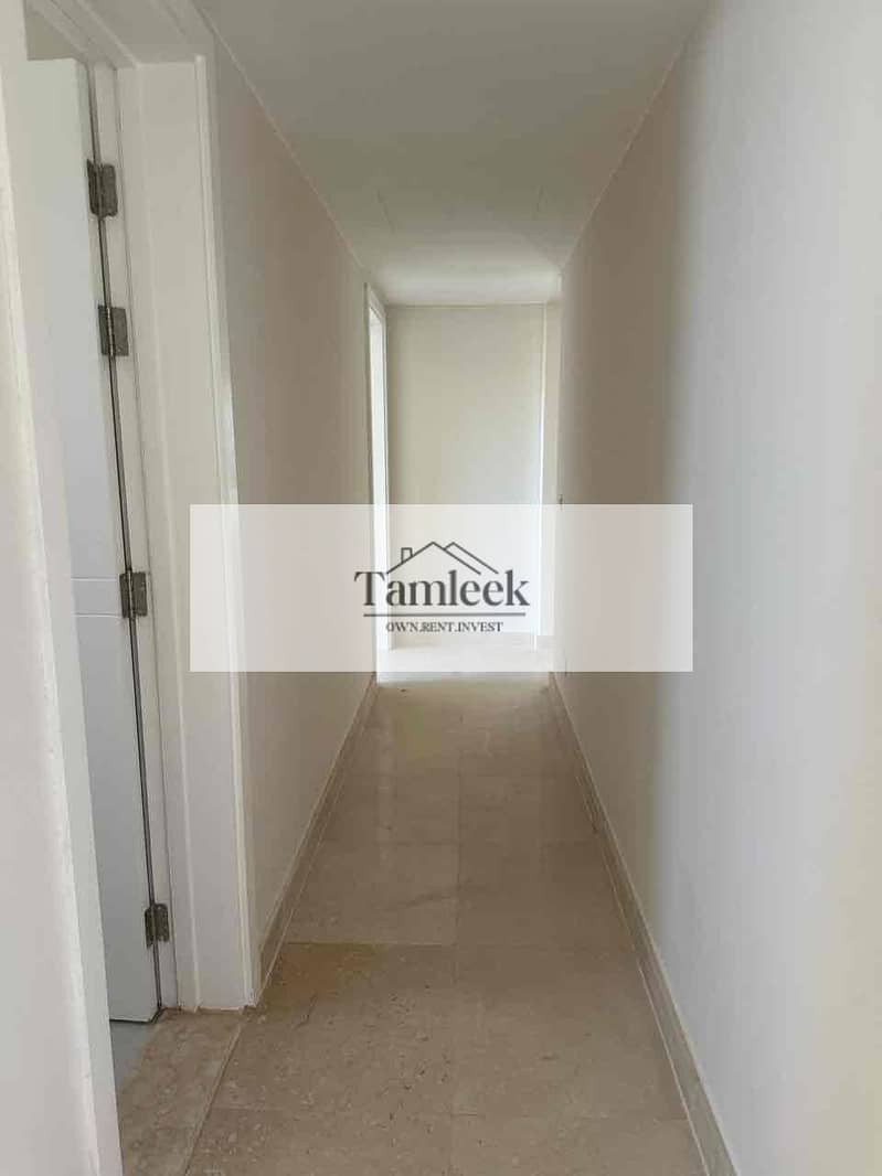 11 acaa4247-3d12-4e51-a9bf-1f07aa7e32e5. jpg