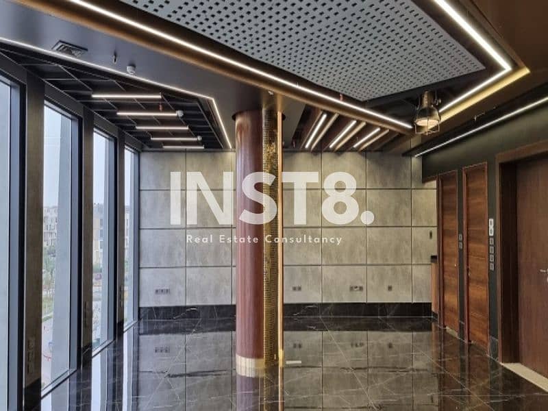 4 NzQyNjAxMzU2. jpeg