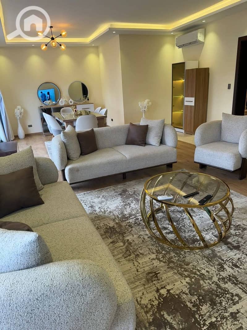 9 558115521_723712917355698_6429672700176441402_n. jpg