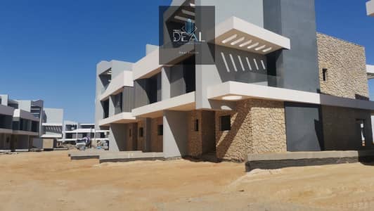 تاون هاوس 4 غرف نوم للبيع في العاصمة الإدارية الجديدة، القاهرة - صورة واتساب بتاريخ 2025-04-09 في 14.40. 50_3f065d2f. jpg