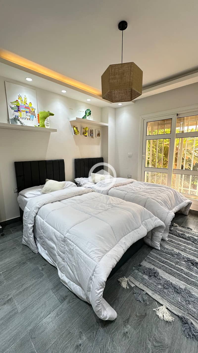 10 whatsapp image 2025-10-13 at 5.55. 42 pm (2). jpeg