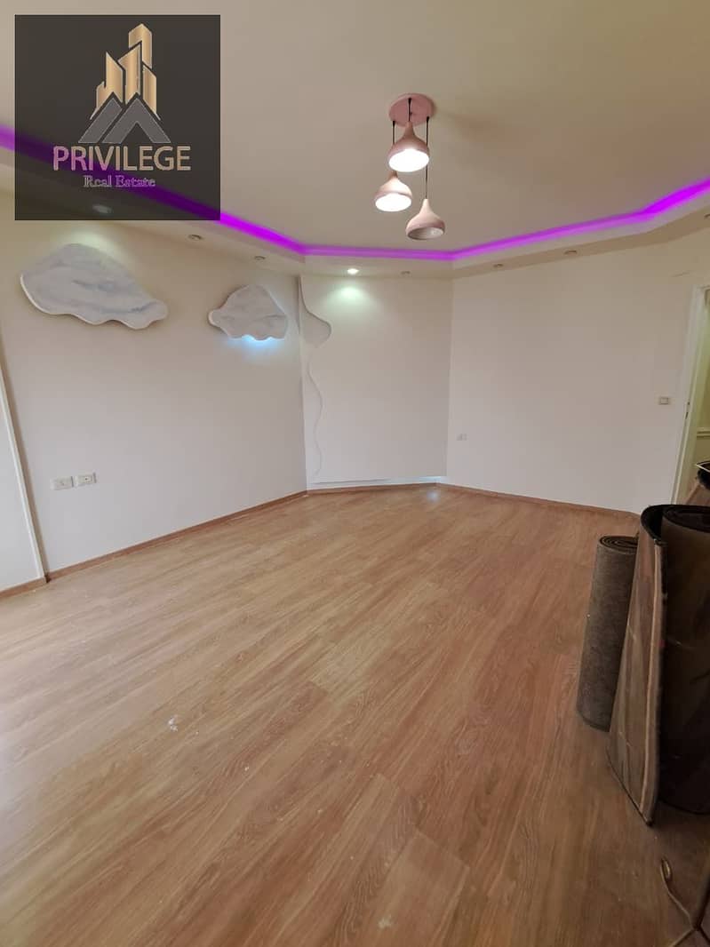 10 WhatsApp Image 2025-10-16 at 17.15. 18_185ba5e1 - Copy. jpg