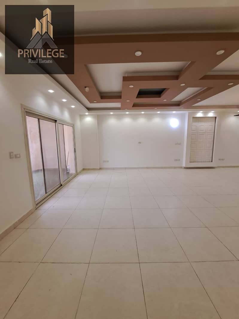 12 WhatsApp Image 2025-10-16 at 17.15. 14_5dbd2a59 - Copy. jpg