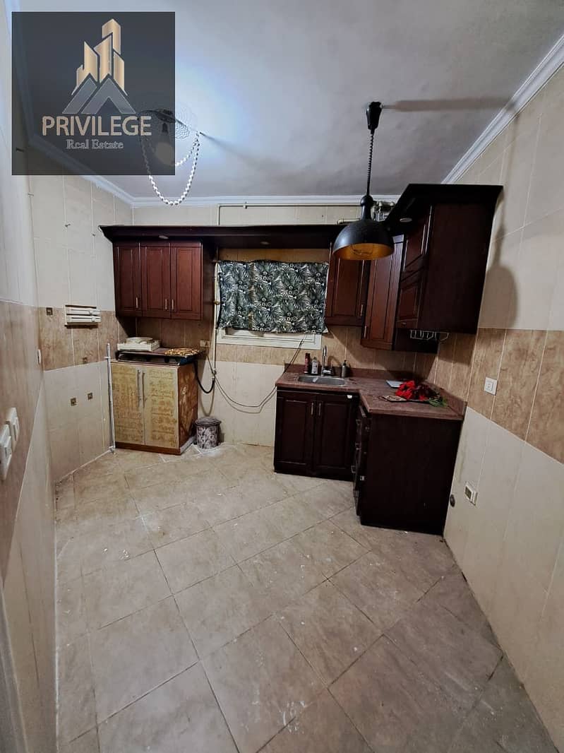 15 WhatsApp Image 2025-10-16 at 17.15. 18_f2c8afbb - Copy. jpg