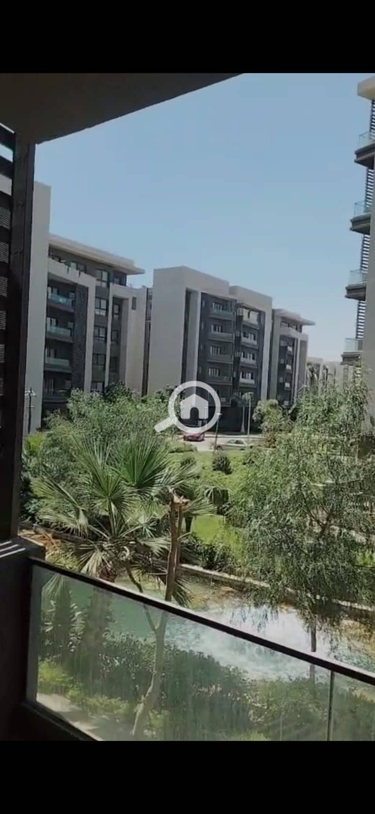 6 61c0960e-b962-49fc-a0bc-a9740efda3f7. jpeg