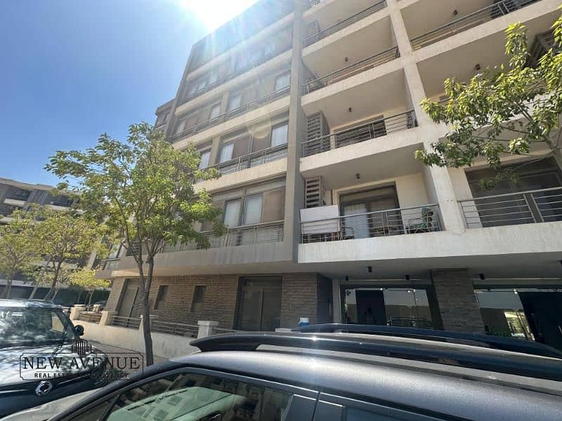 7 WhatsApp Image 2025-10-15 at 4.33. 35 PM (1). jpg