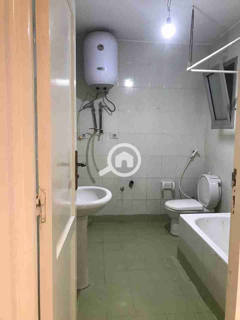 9 1000657243. jpg