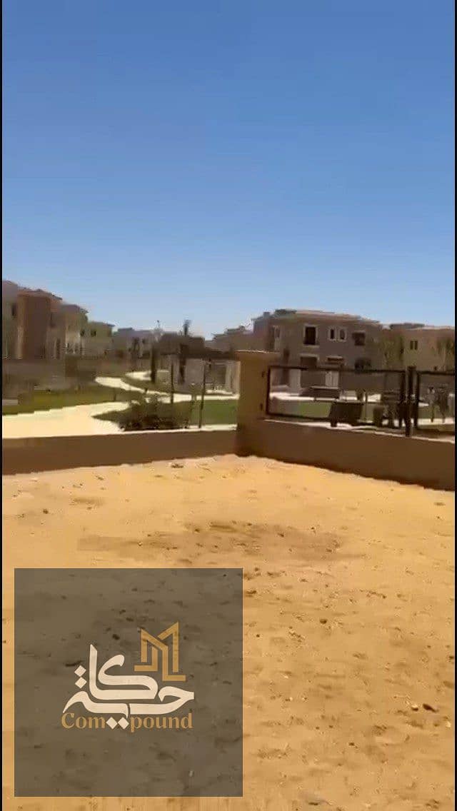 photo_5947315505276765737_y. jpg