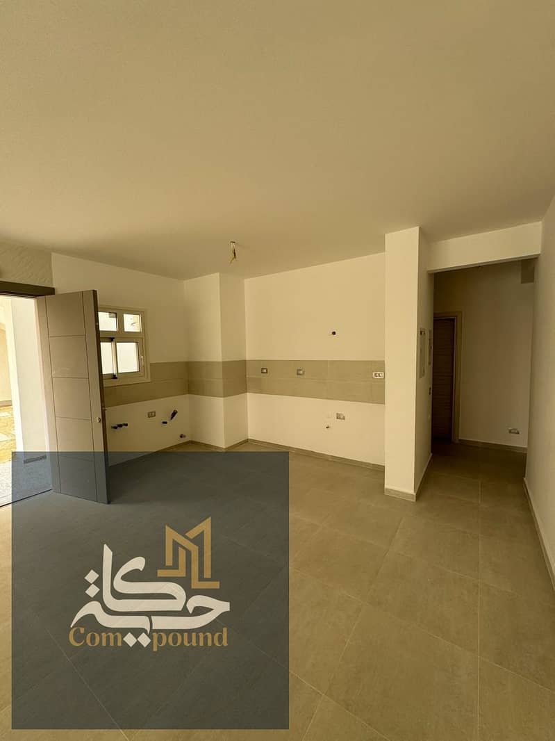 5 photo_5947315505276765700_y. jpg