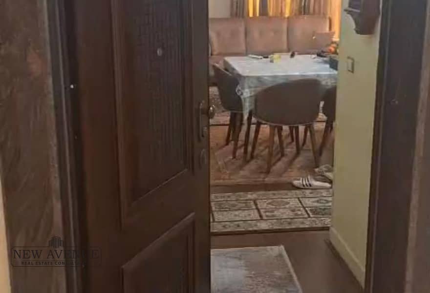 4 de2d55d1-39b9-4d6e-84fb-9668104524ce. jpg