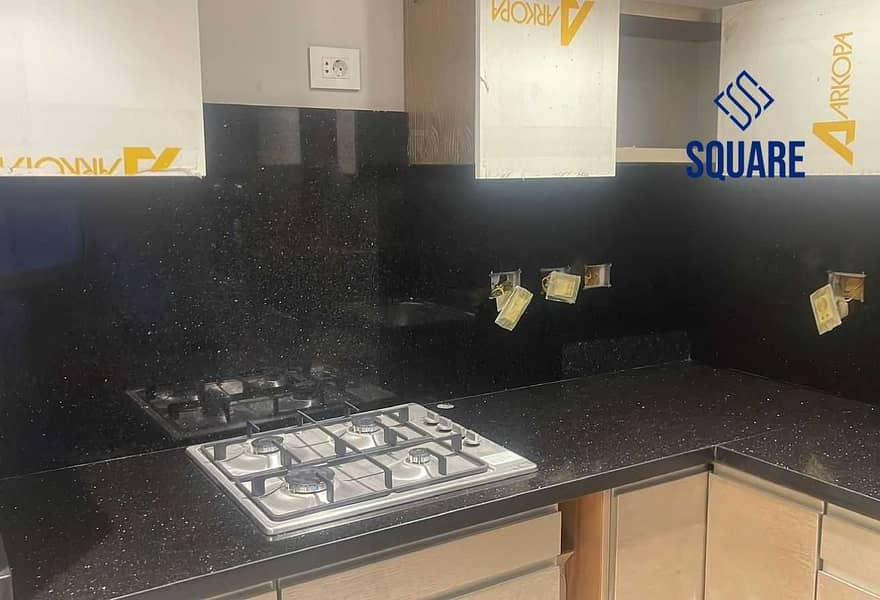 8 1f7btT00aPYVCVFqSbrdE5qBVF2cYa3OTaR8dnLu. jpg