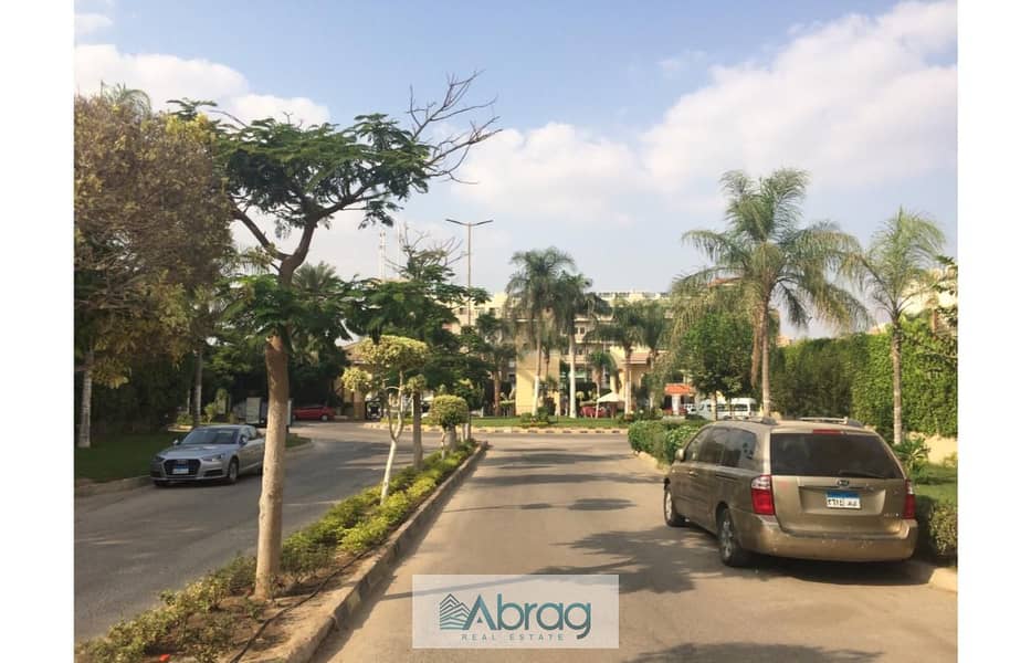 11 b2d68425-60cb-4f76-8afb-9c1a4eca2100. jpg