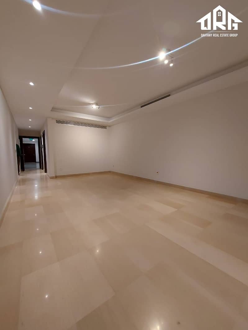 12 WhatsApp Image 2025-10-20 at 7.49. 45 AM. jpeg