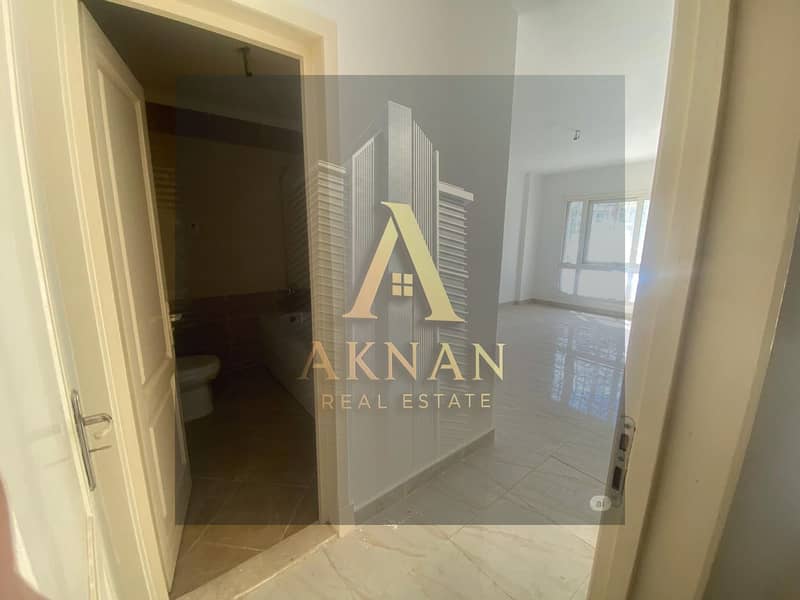 12 WhatsApp Image 2025-10-20 at 17.50. 13 (3). jpeg