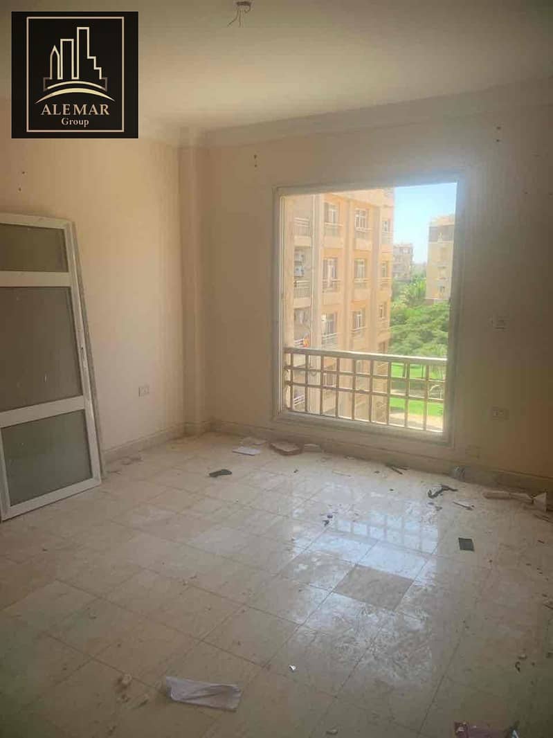 9 574a18de-c9f4-4456-a0ee-907bb4a4dc03. jpg